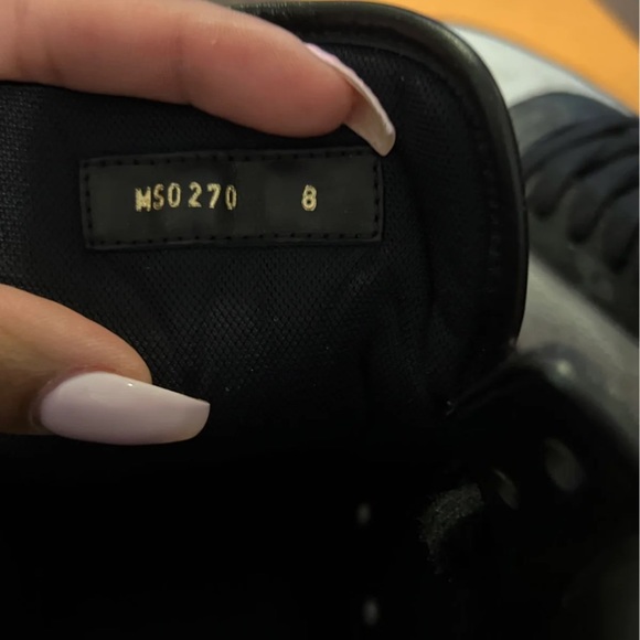 COPY - Louis button men sneakers - Picture 4 of 4